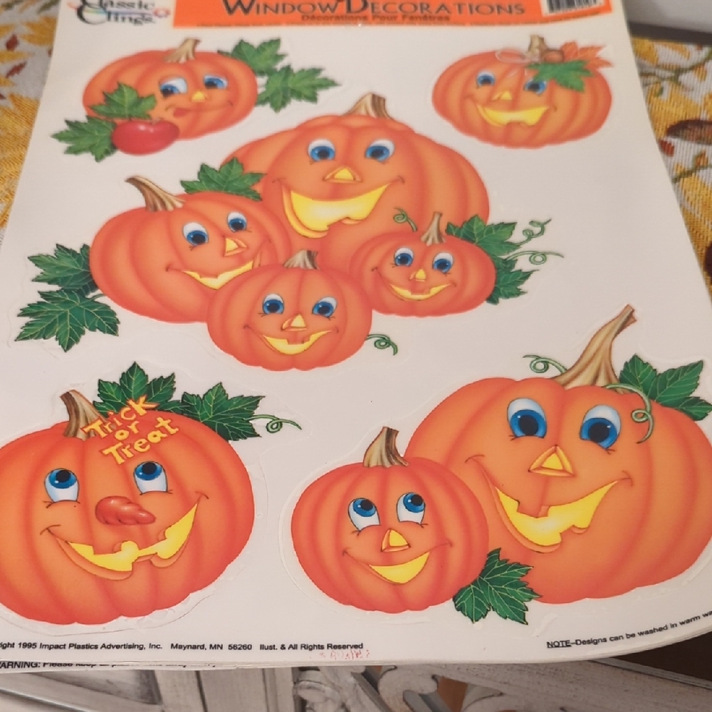 New  4 Vintage Pumpkin Window Decorations